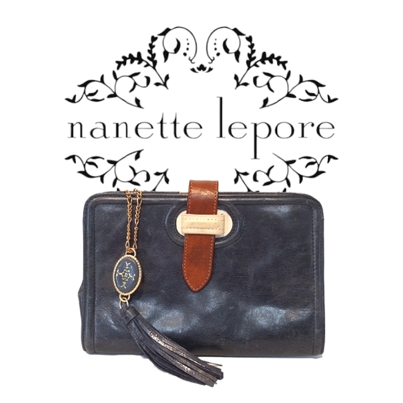 Nanette Lepore clutch - Picture 2 of 14